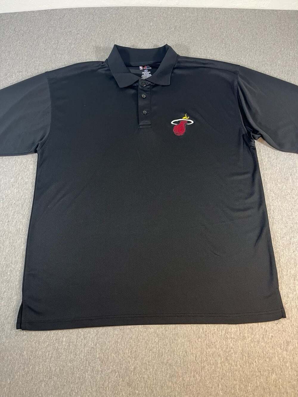 Majestic Athletic NBA Miami Heat Black Birdseye Polo Shirt Men’s XL